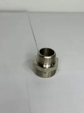 Бочата перех. (ниппель) 3/4"НР х 1/2"НР