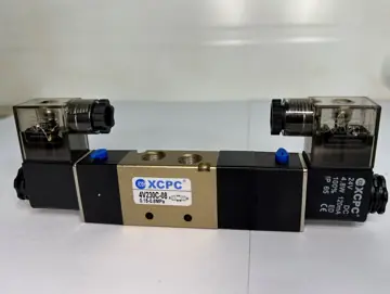 Пневмораспределитель 4V230C-08